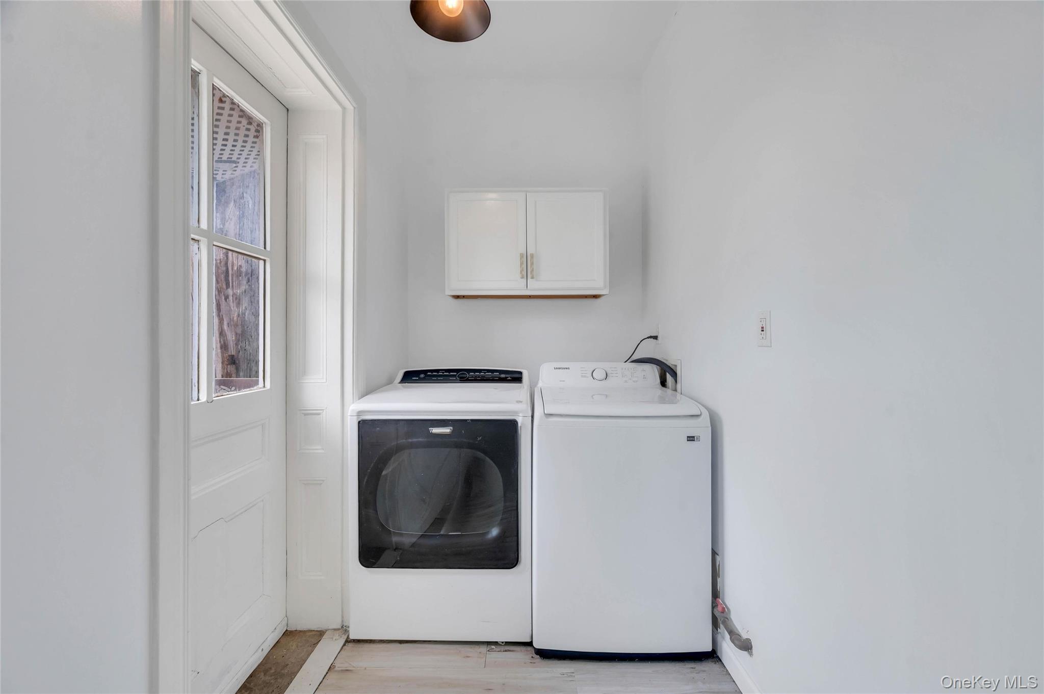 Single Family E 198th Street Bronx, NY 10458, MLS-1020822-24