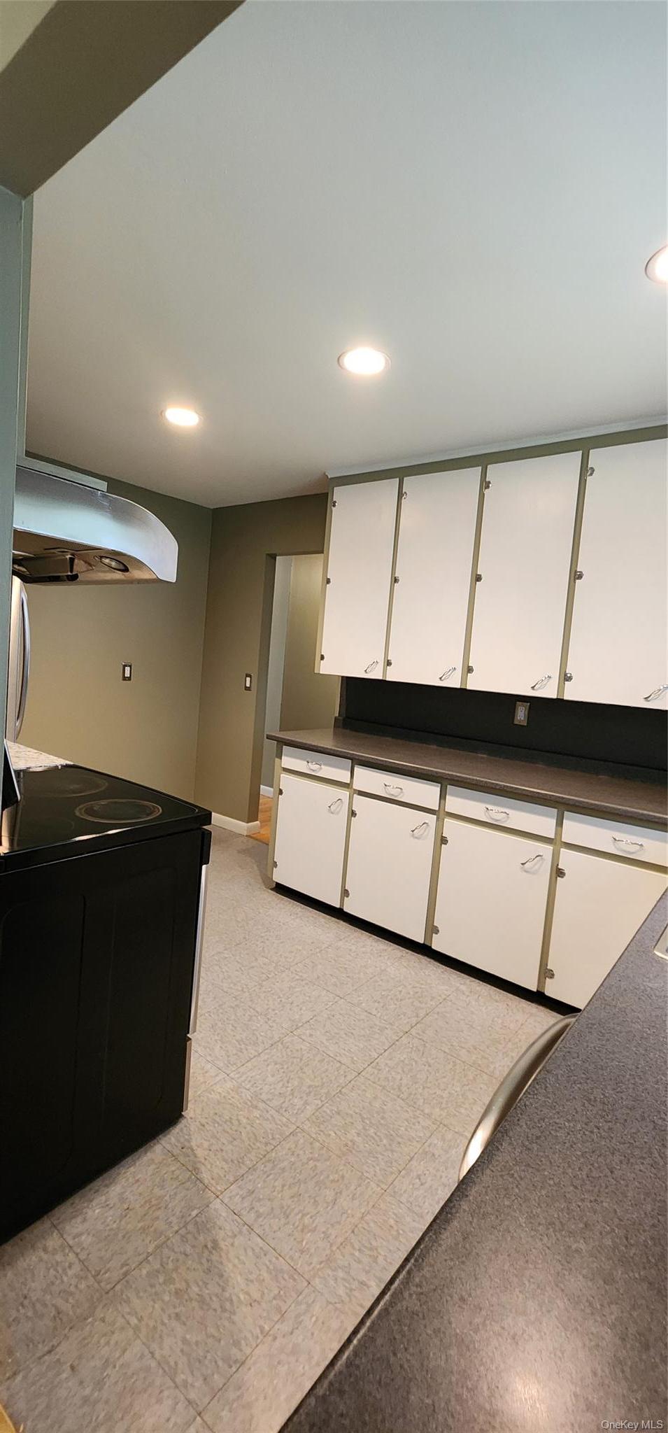 Single Family Gleason Boulevard  Dutchess County, NY 12569, MLS-1020825-11