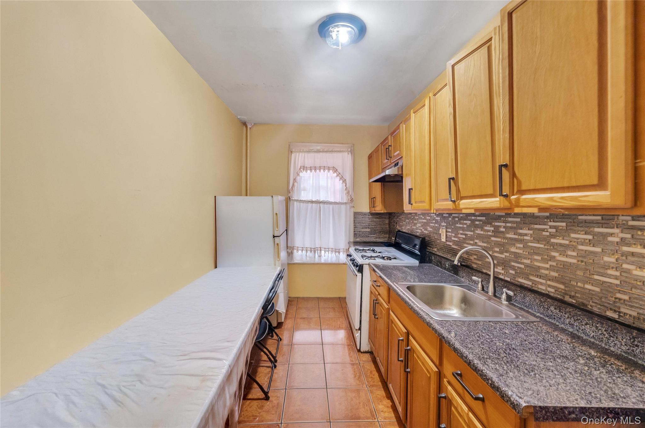 Single Family Midwood St Brooklyn, NY 11203, MLS-1020837-10