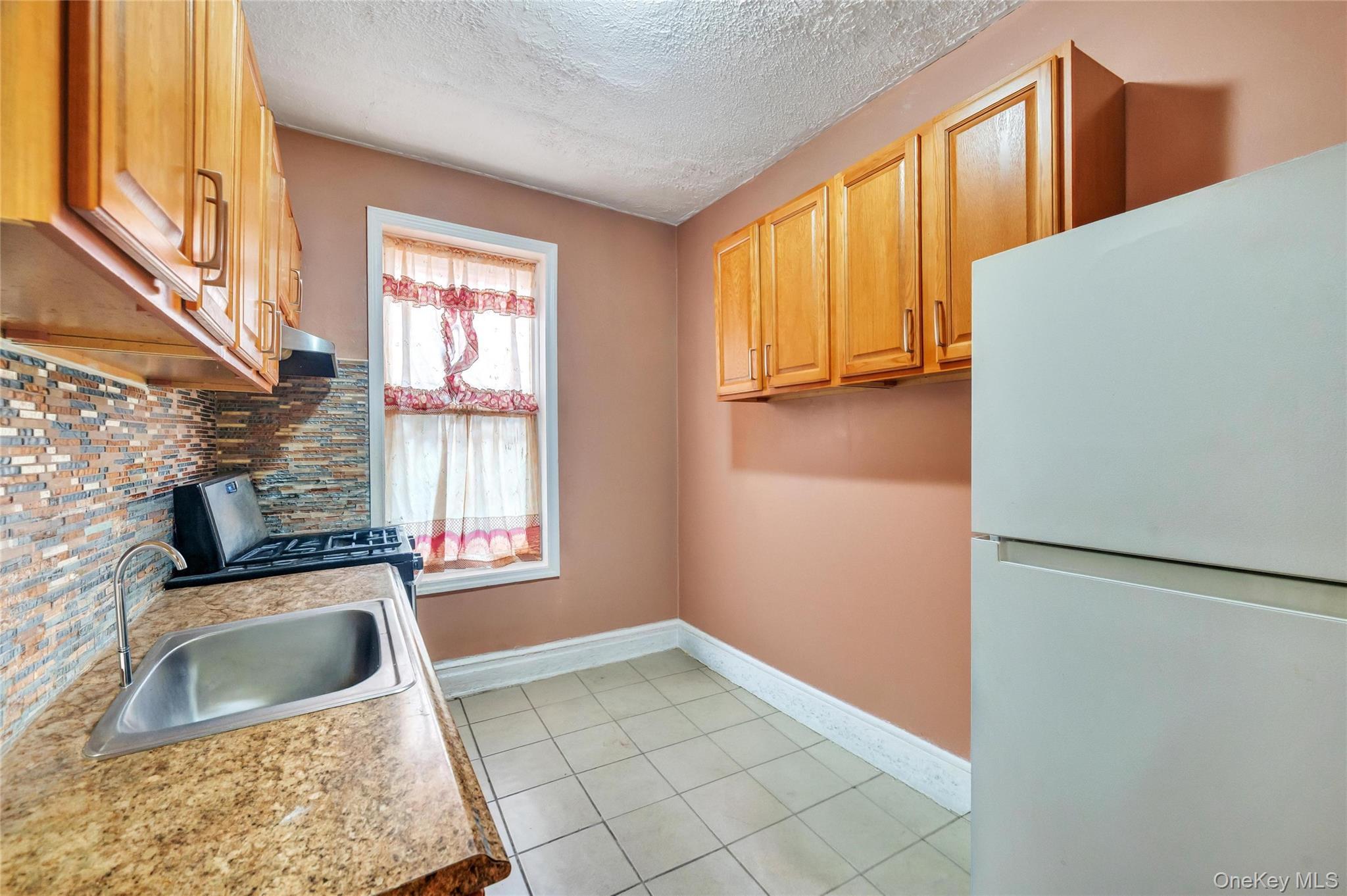 Single Family Midwood St Brooklyn, NY 11203, MLS-1020837-16