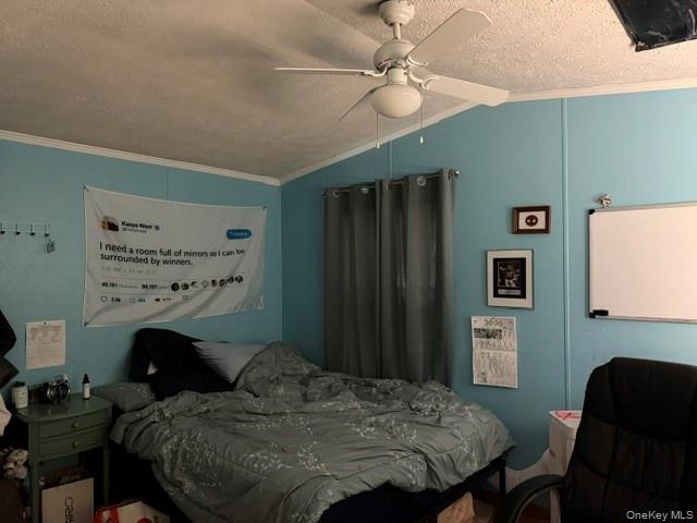 Single Family Speonk Riverhead Road Suffolk County, NY 11972, MLS-1020838-11