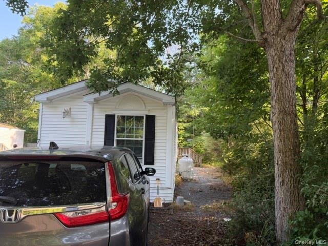 Single Family Speonk Riverhead Road Suffolk County, NY 11972, MLS-1020838-3