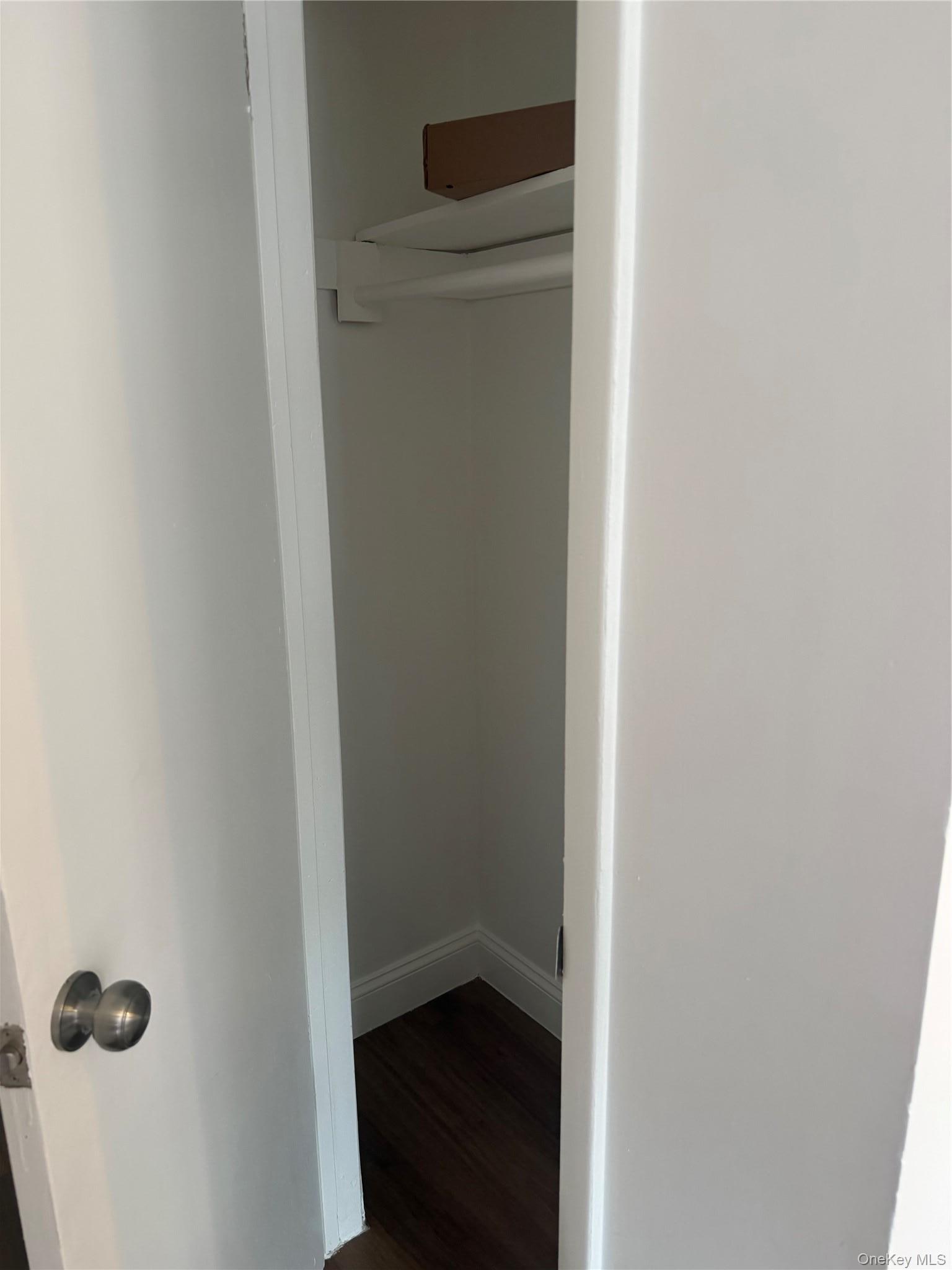 Apartment Monticello Avenue  Bronx, NY 10466, MLS-1020847-6