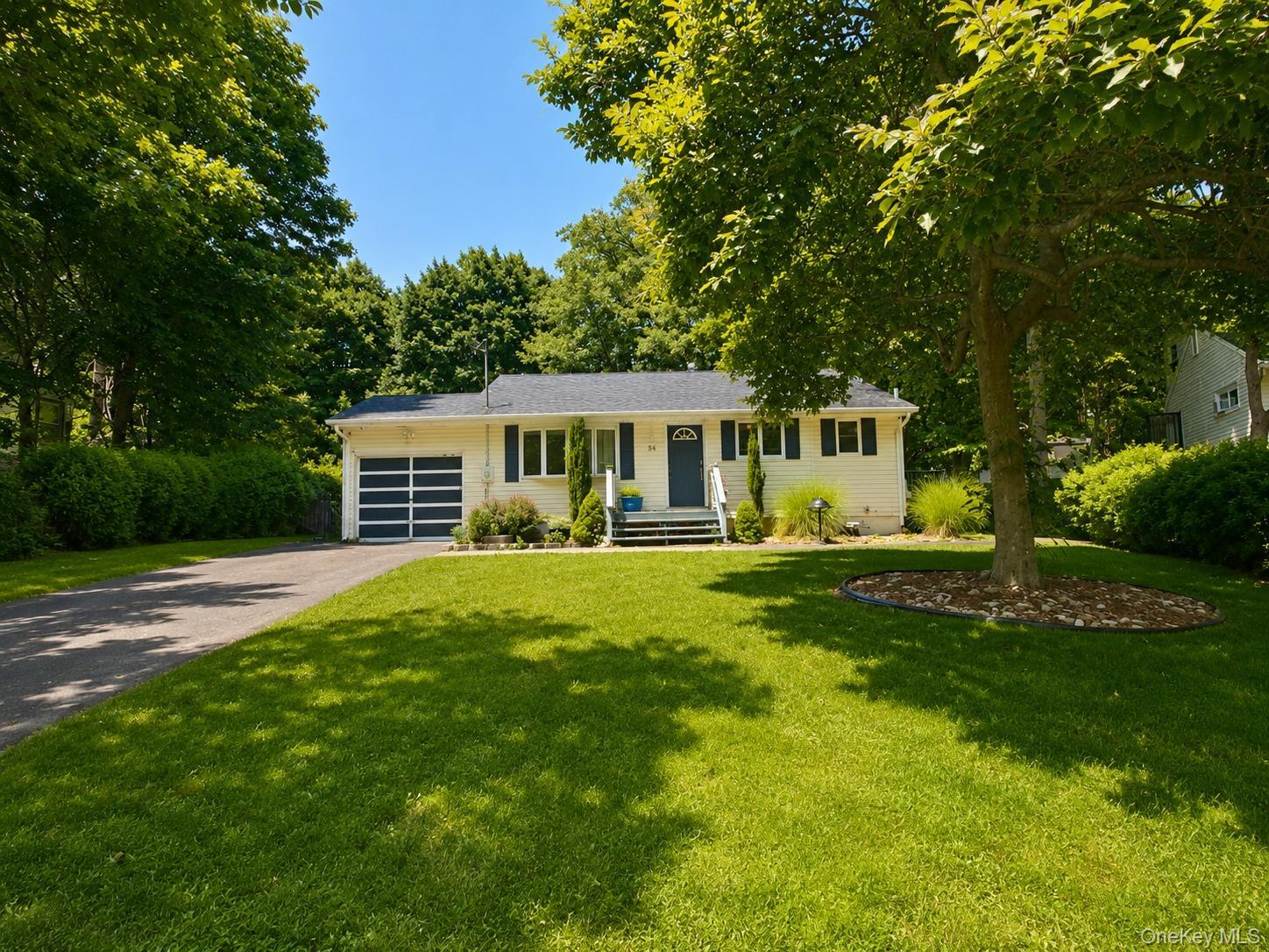 Single Family Capt Shankey Drive Rockland County, NY 10923, MLS-1020858-19