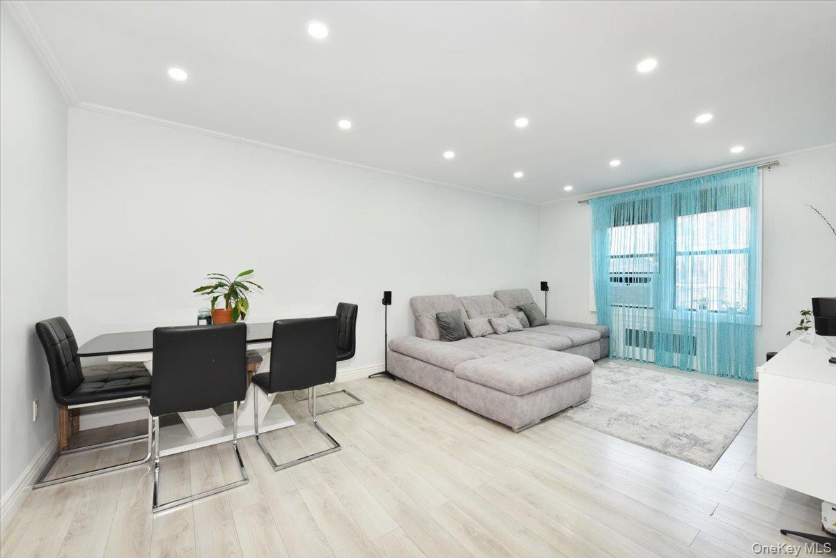 Coop E 19th Street  Brooklyn, NY 11235, MLS-1020883-15
