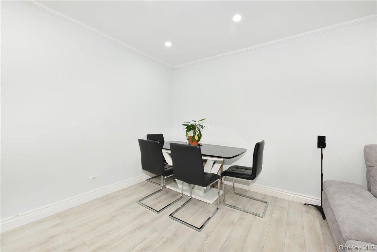 Coop E 19th Street  Brooklyn, NY 11235, MLS-1020883-17