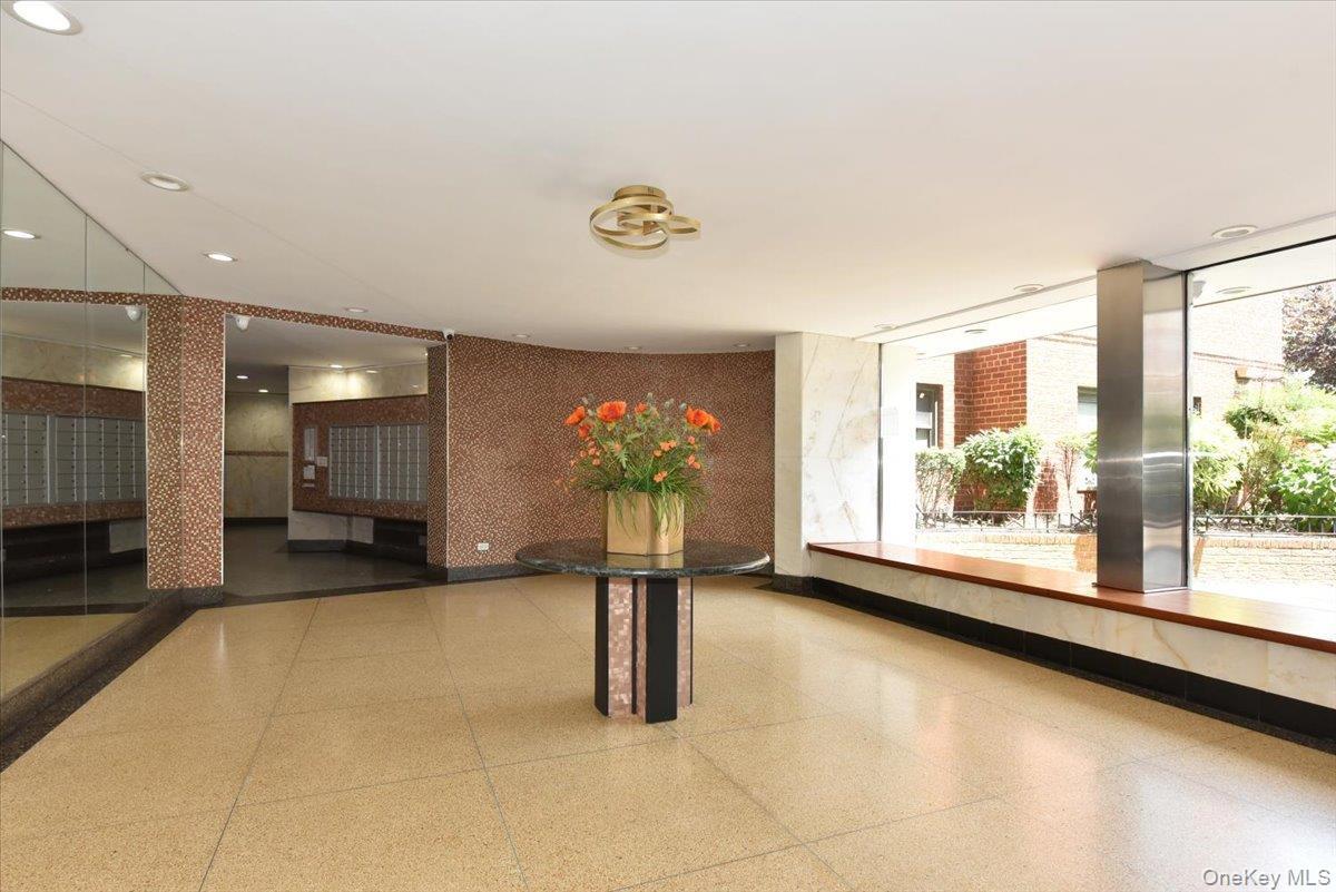 Coop E 19th Street  Brooklyn, NY 11235, MLS-1020883-4