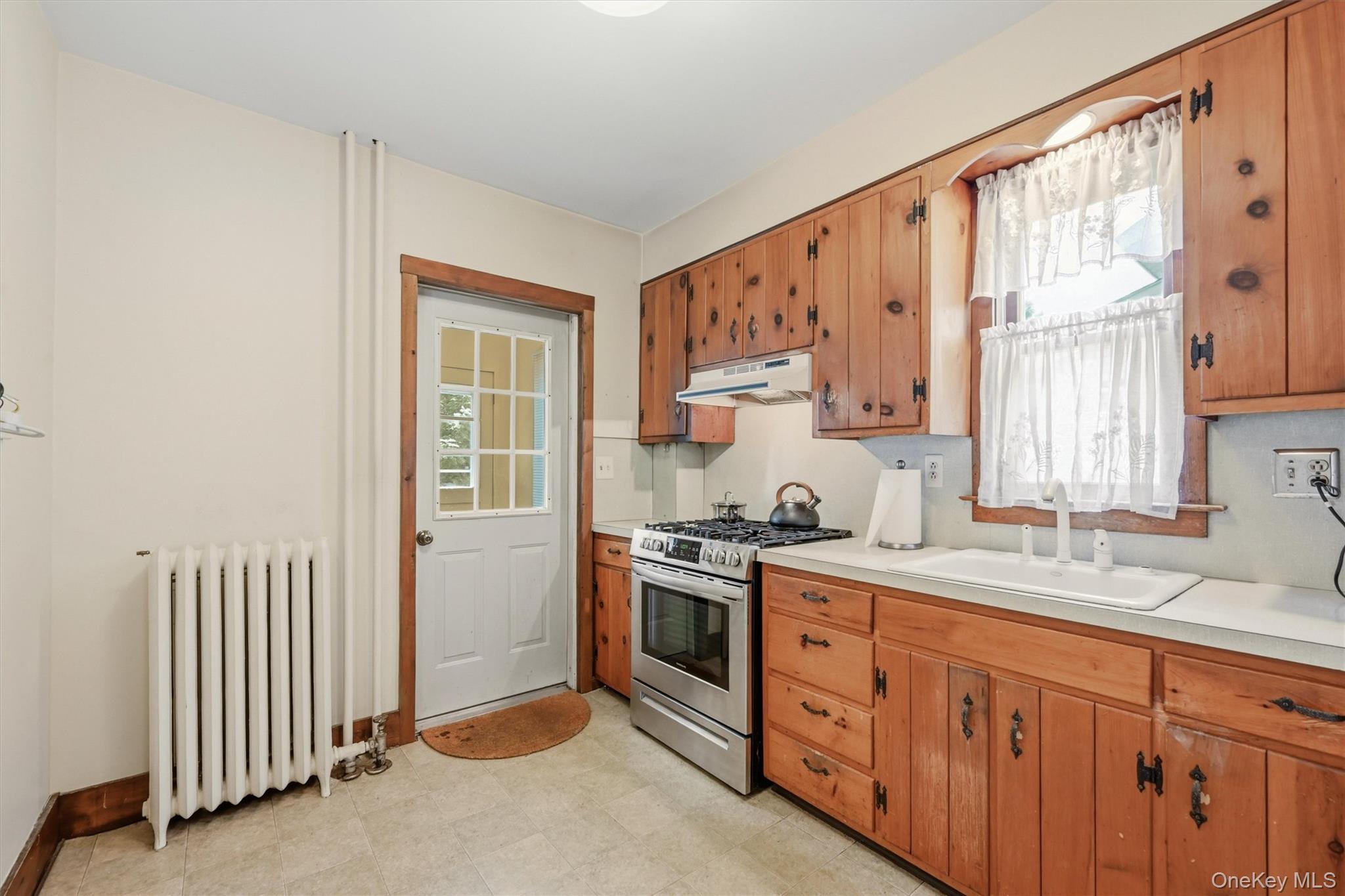 Single Family Kellogg Avenue  Orange County, NY 12771, MLS-1020884-10