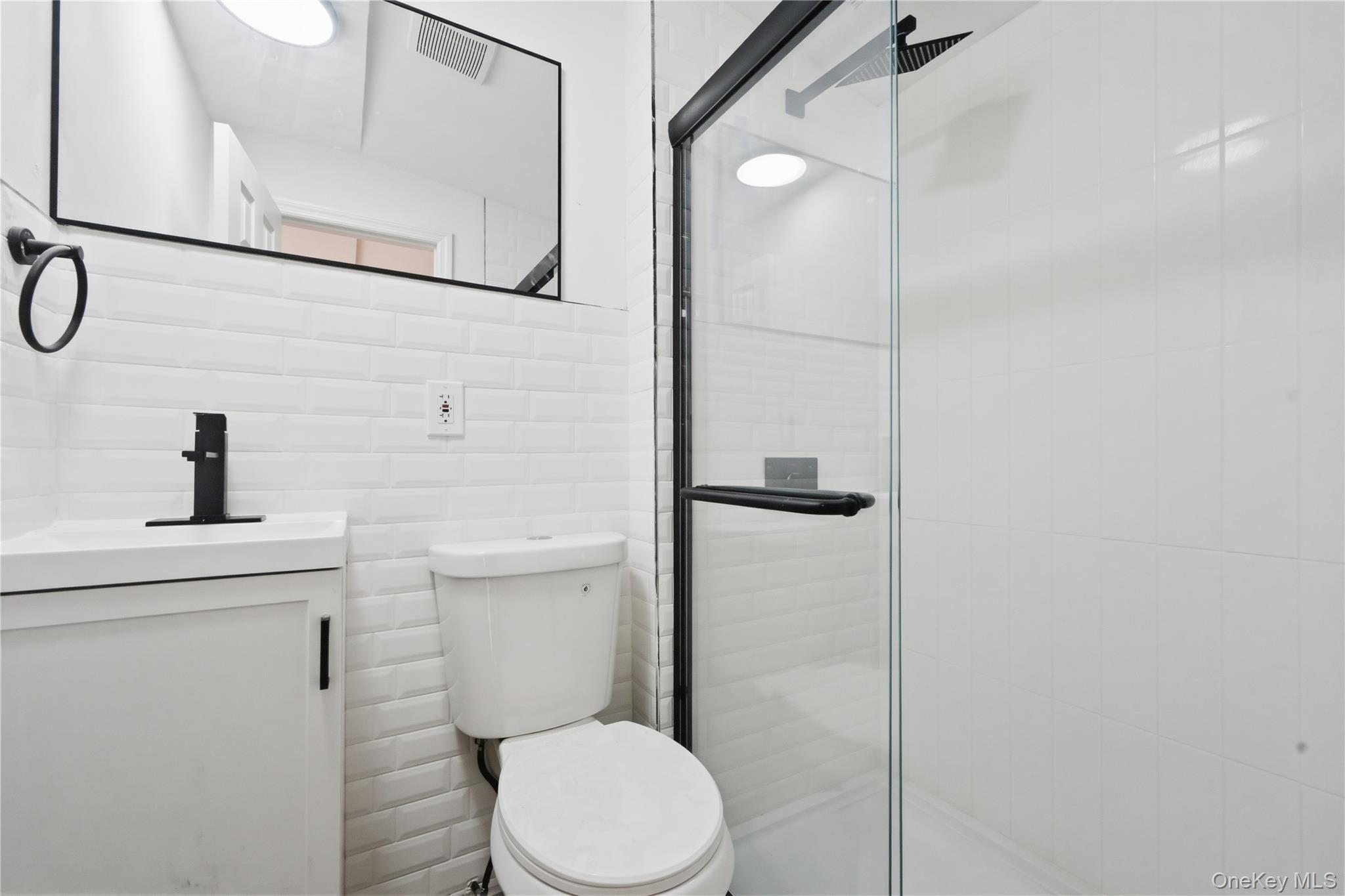 Single Family 119th Road Queens, NY 11434, MLS-1020904-15