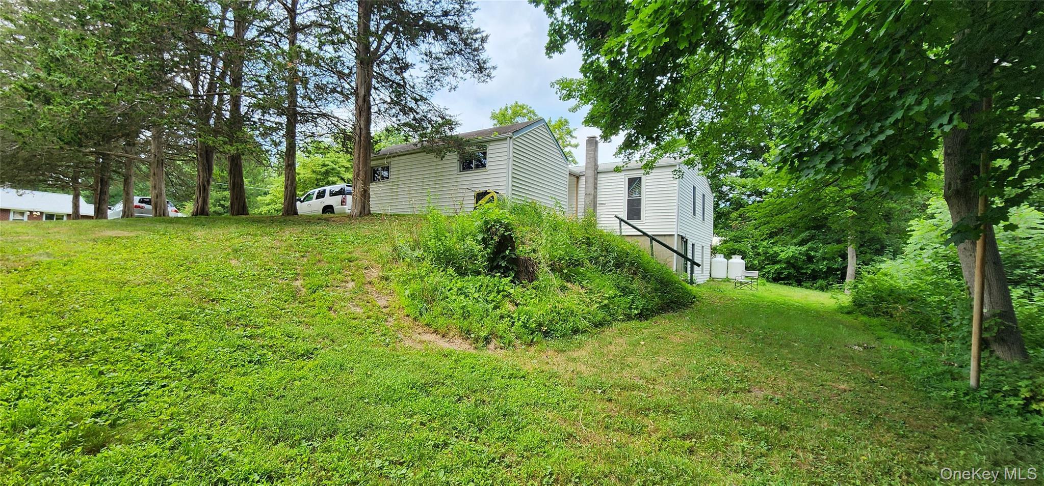 Single Family Gleason Boulevard  Dutchess County, NY 12569, MLS-1020908-2