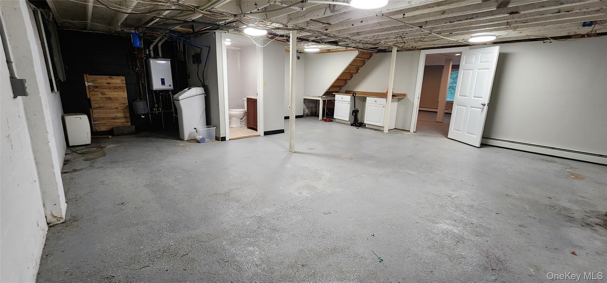 Single Family Gleason Boulevard Dutchess County, NY 12569, MLS-1020908-29