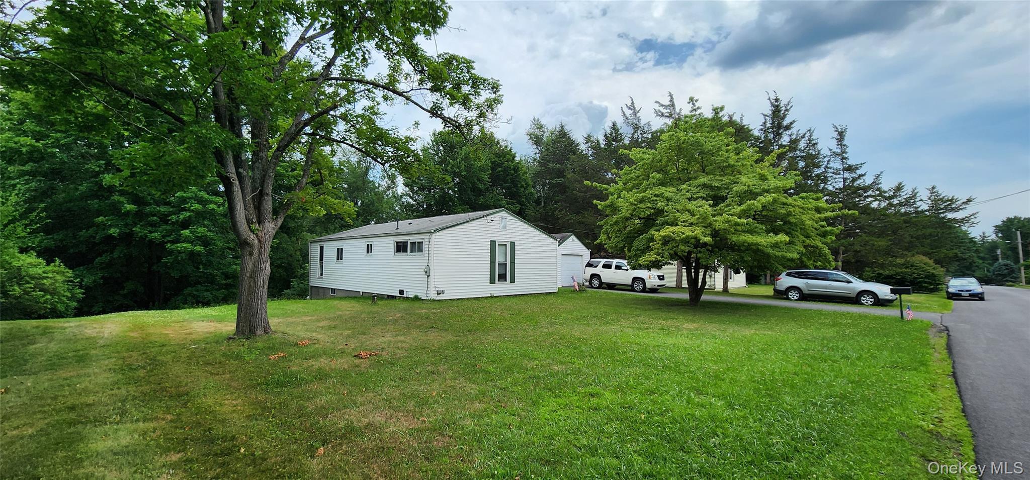 Single Family Gleason Boulevard  Dutchess County, NY 12569, MLS-1020908-4