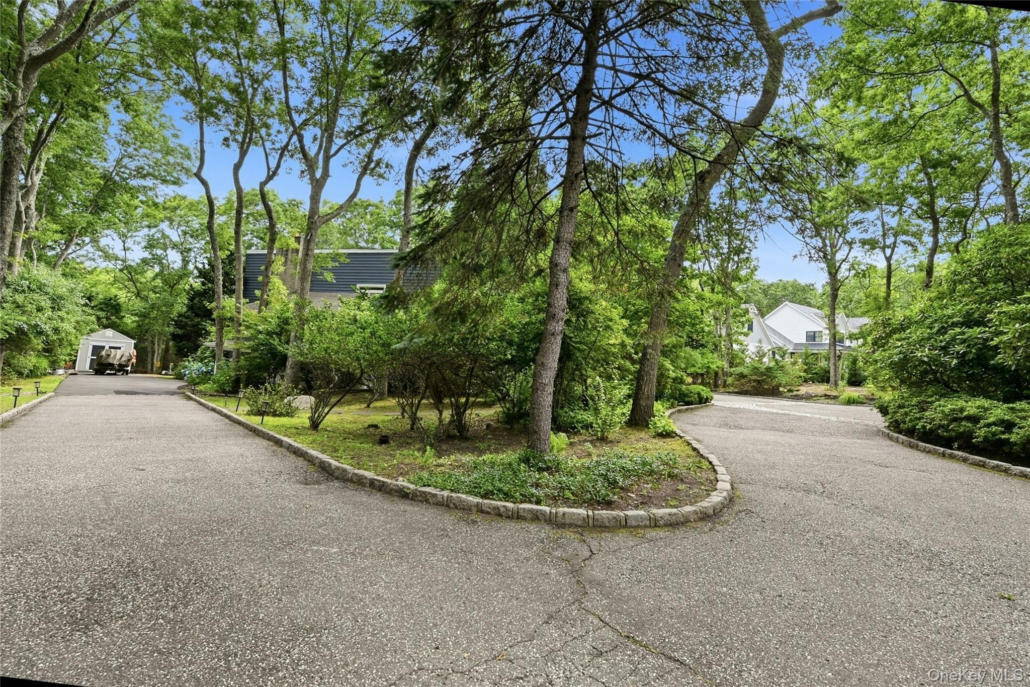 Single Family Nicole Court Suffolk County, NY 11949, MLS-1020918-48