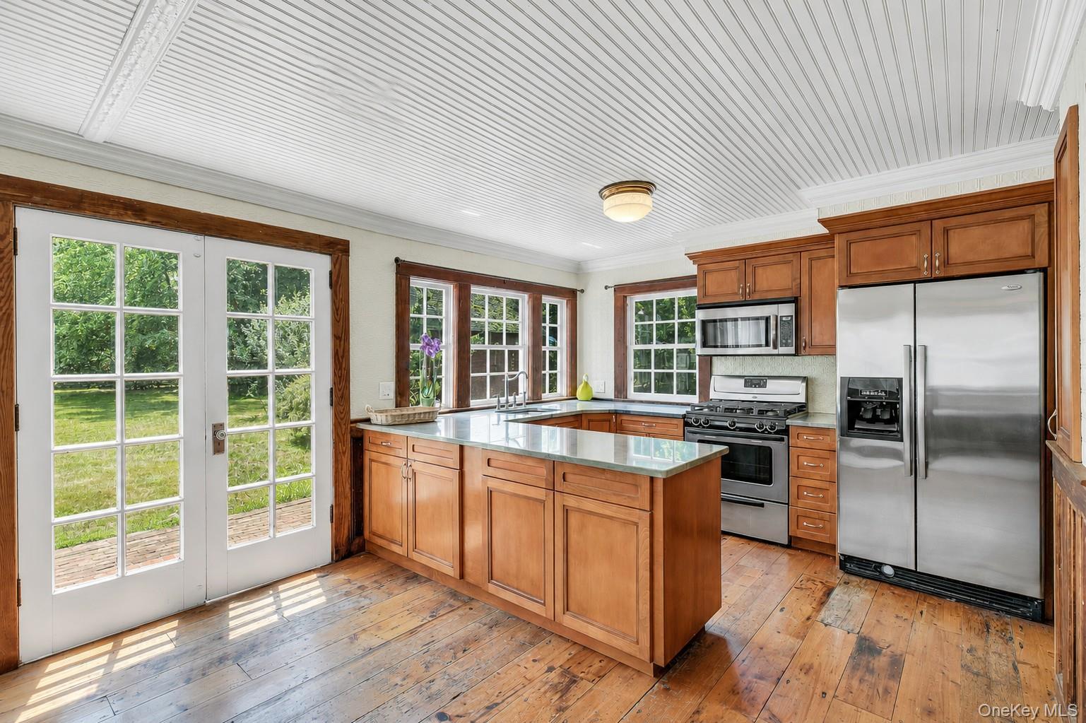 Single Family Montauk Highway  Suffolk County, NY 11940, MLS-1020923-21