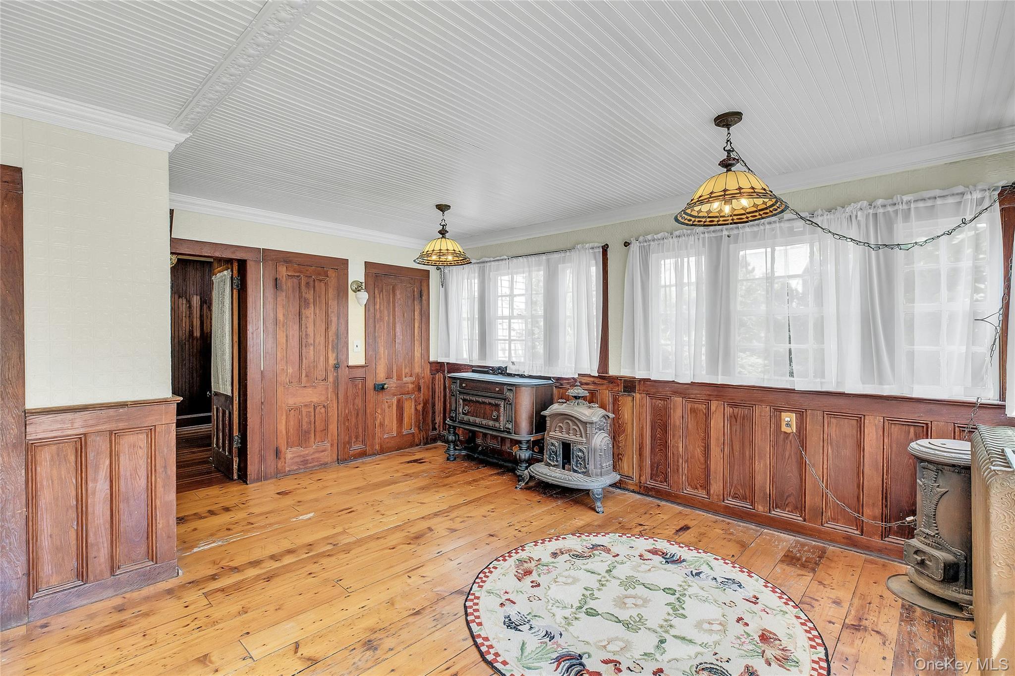 Single Family Montauk Highway  Suffolk County, NY 11940, MLS-1020923-24