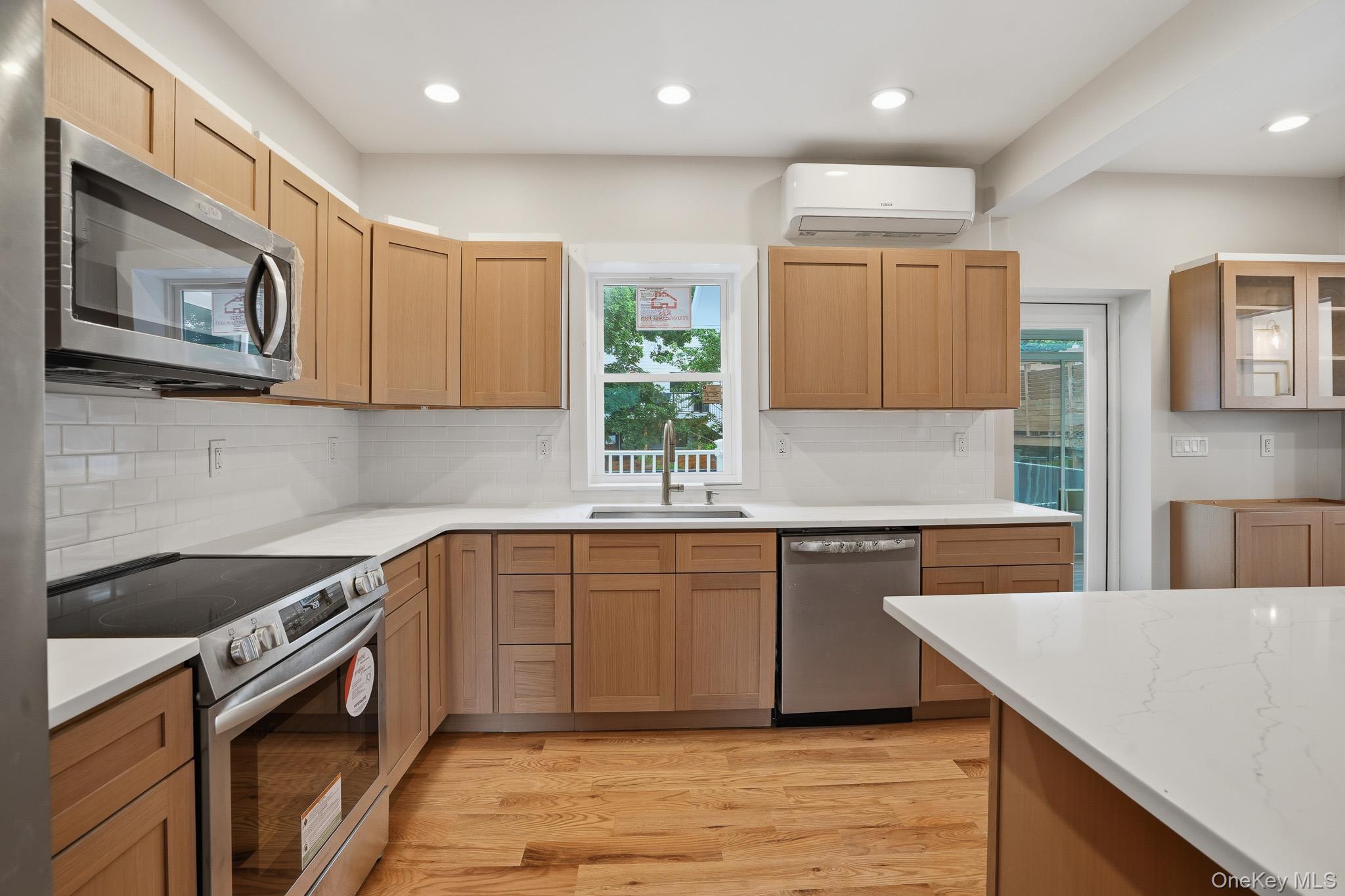 Single Family Robinson Street  Dutchess County, NY 12508, MLS-1020939-16