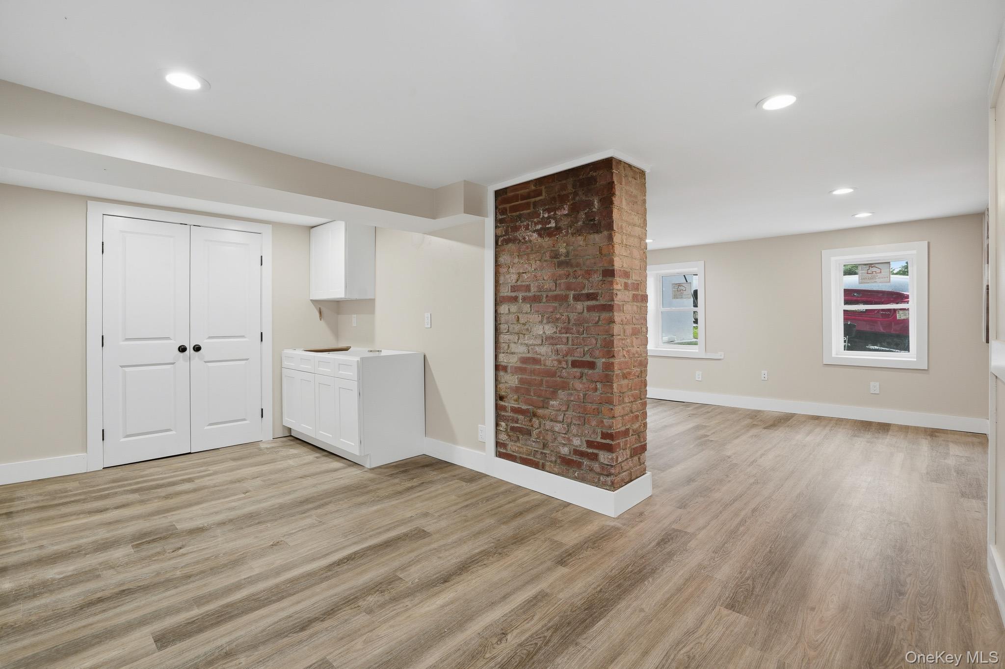 Single Family Robinson Street  Dutchess County, NY 12508, MLS-1020939-20