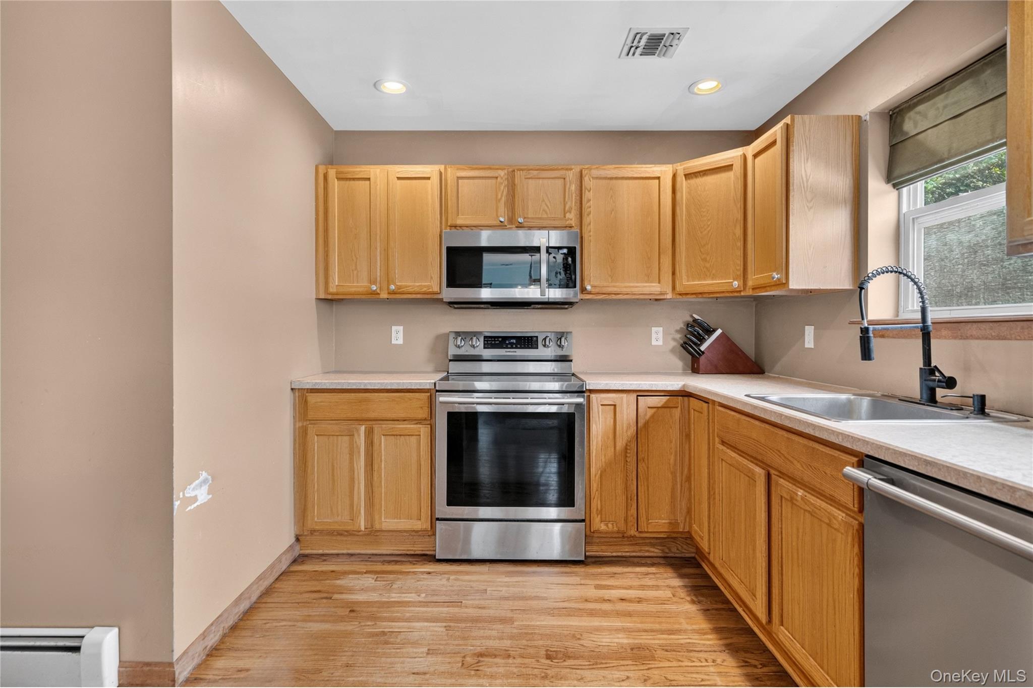 Single Family Lombardy Drive  Suffolk County, NY 11967, MLS-1020948-15