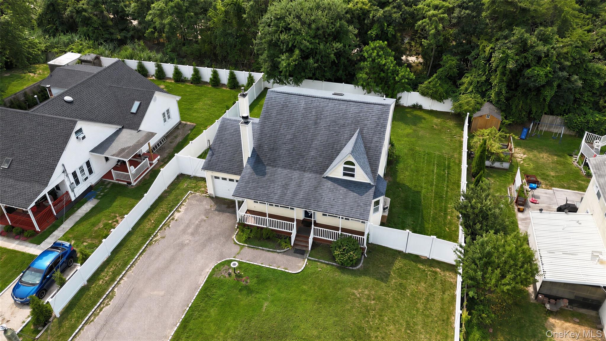 Single Family Lombardy Drive  Suffolk County, NY 11967, MLS-1020948-3