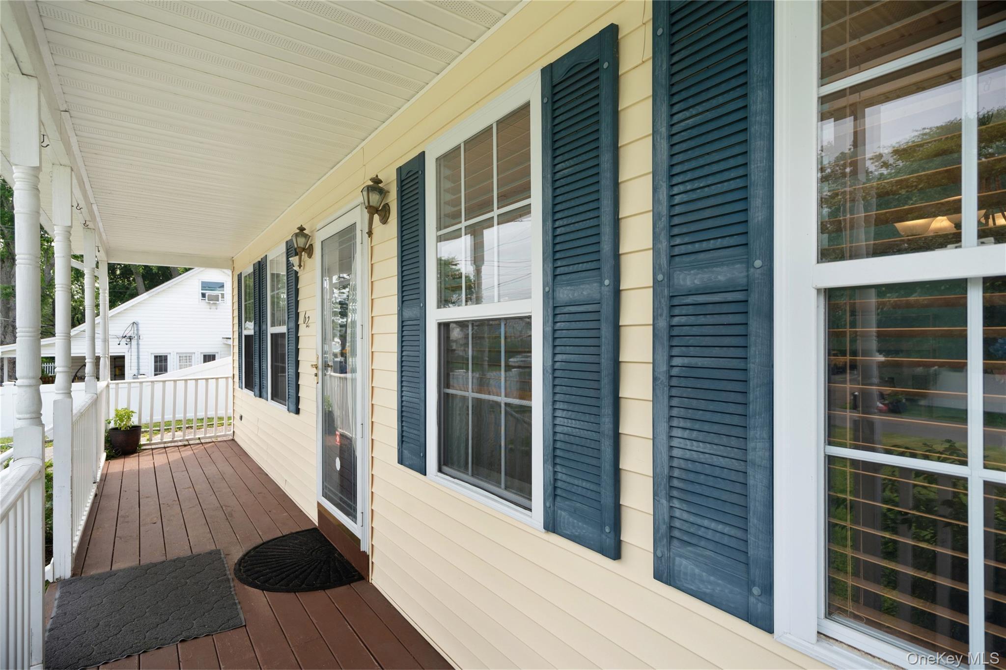 Single Family Lombardy Drive  Suffolk County, NY 11967, MLS-1020948-36
