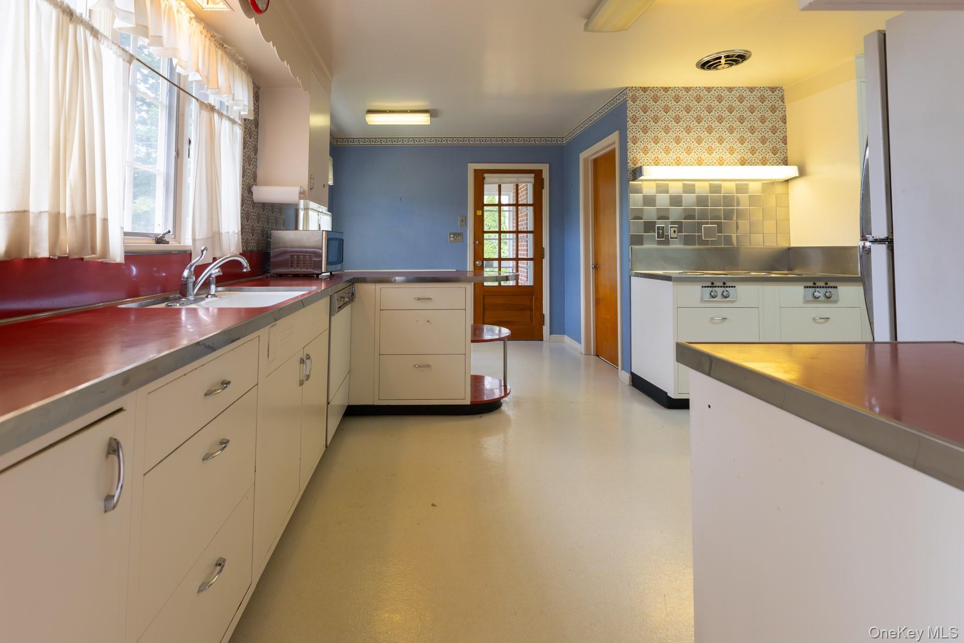 Single Family Degarmo Place  Dutchess County, NY 12601, MLS-1020961-31