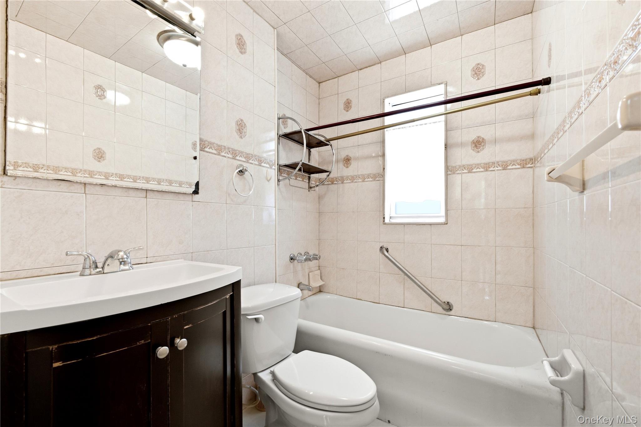 Single Family 66th Road Queens, NY 11374, MLS-1020964-14