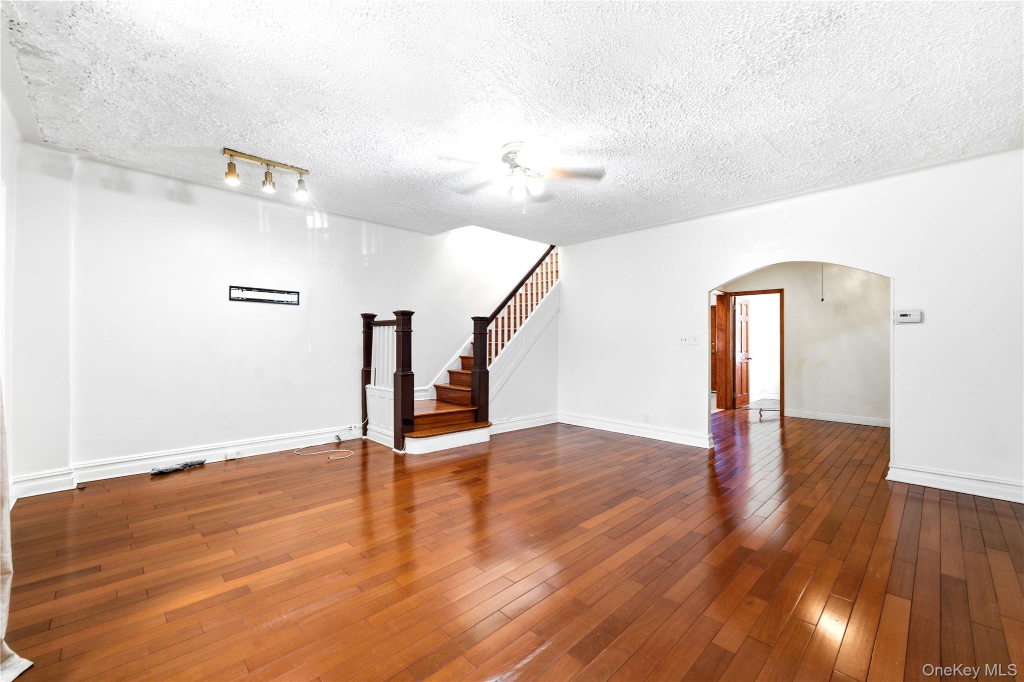 Single Family 66th Road Queens, NY 11374, MLS-1020964-6