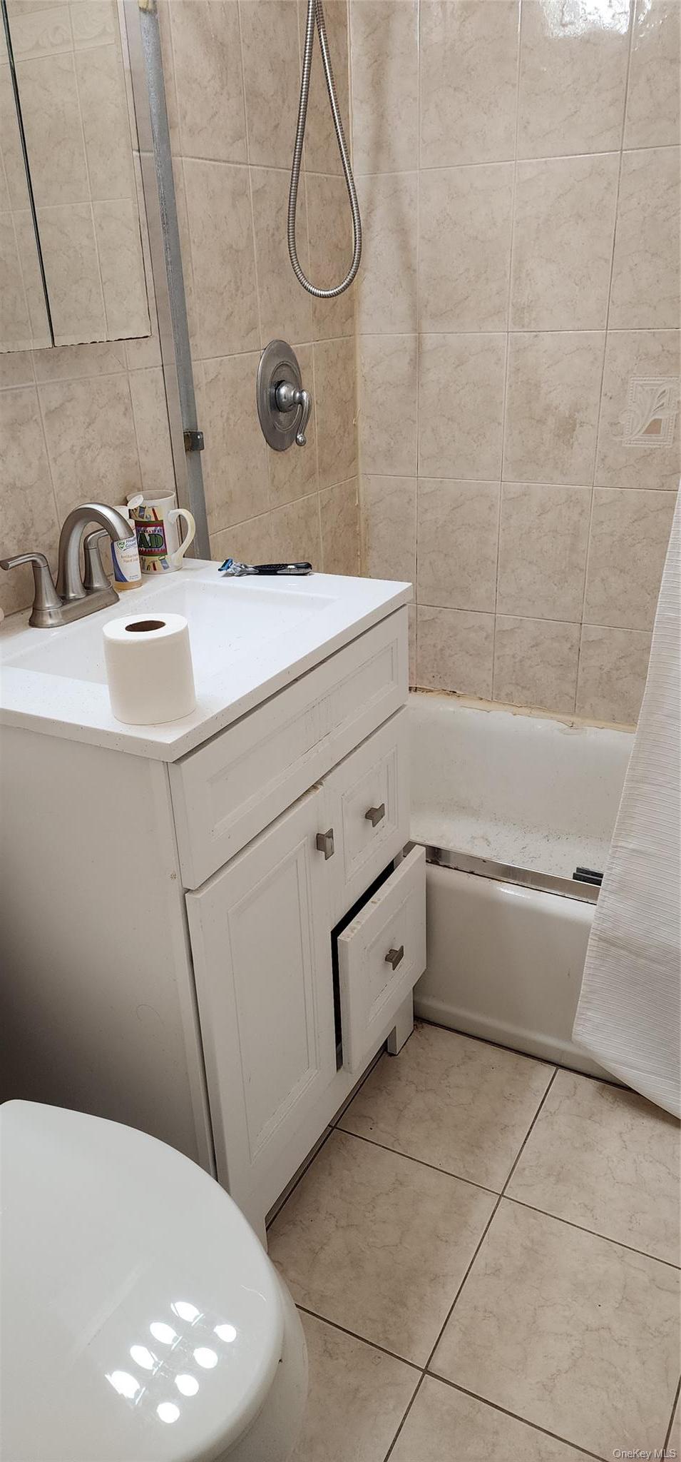 Single Family Commack Road  Suffolk County, NY 11703, MLS-1021019-6