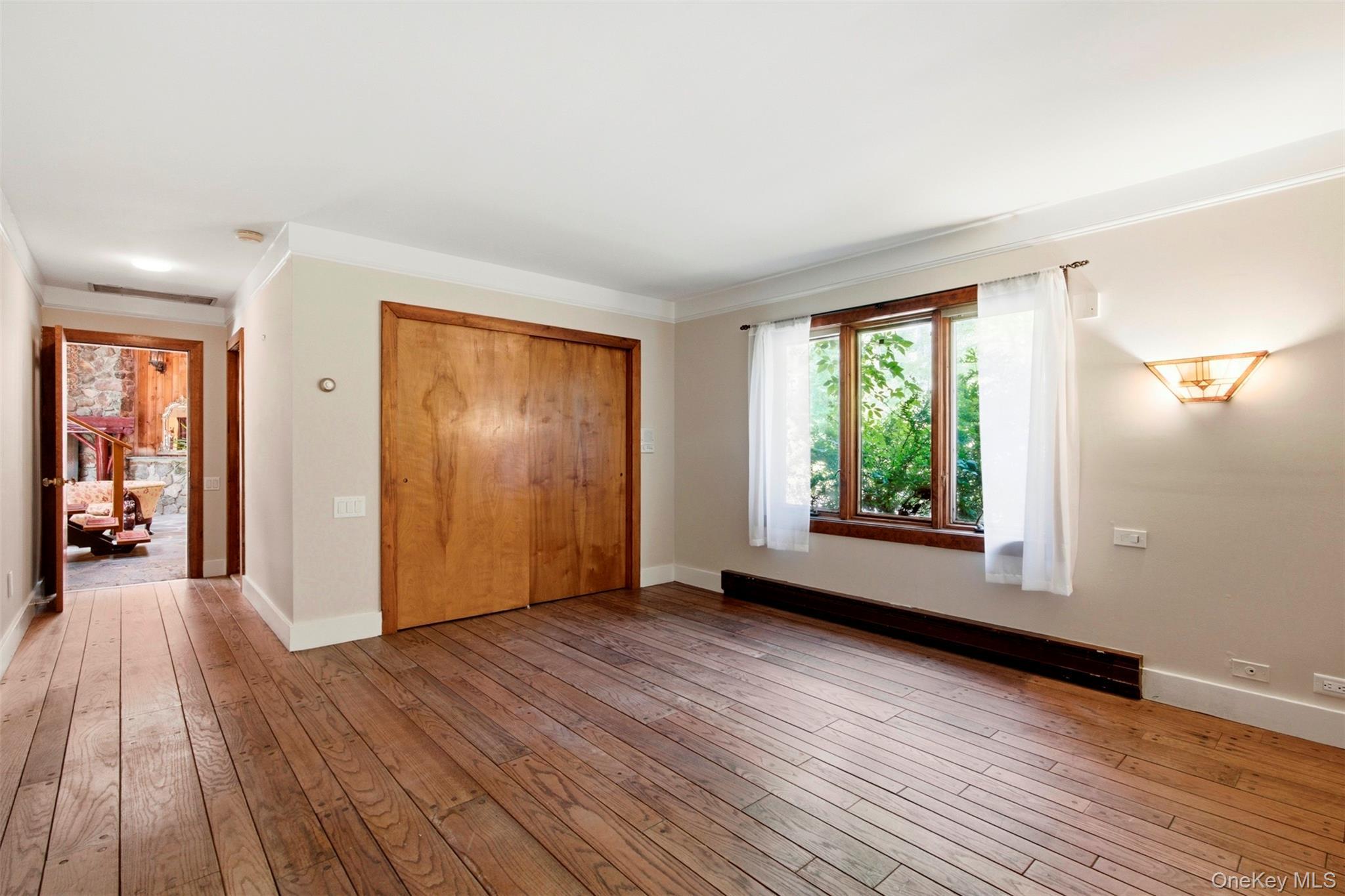 Single Family Clove Road Out Of Area, NY 07827, MLS-1021031-21