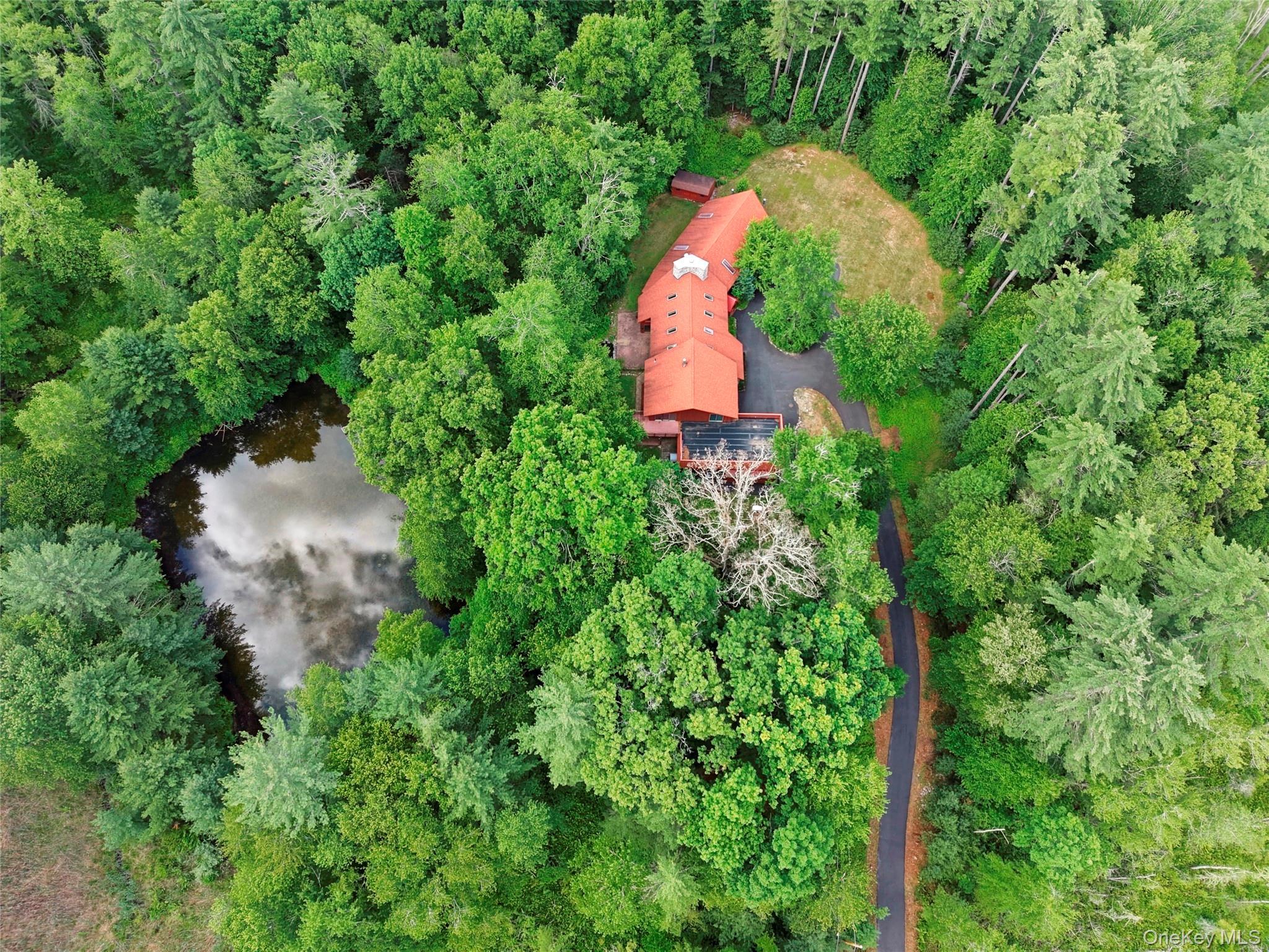 Single Family Clove Road Out Of Area, NY 07827, MLS-1021031-22