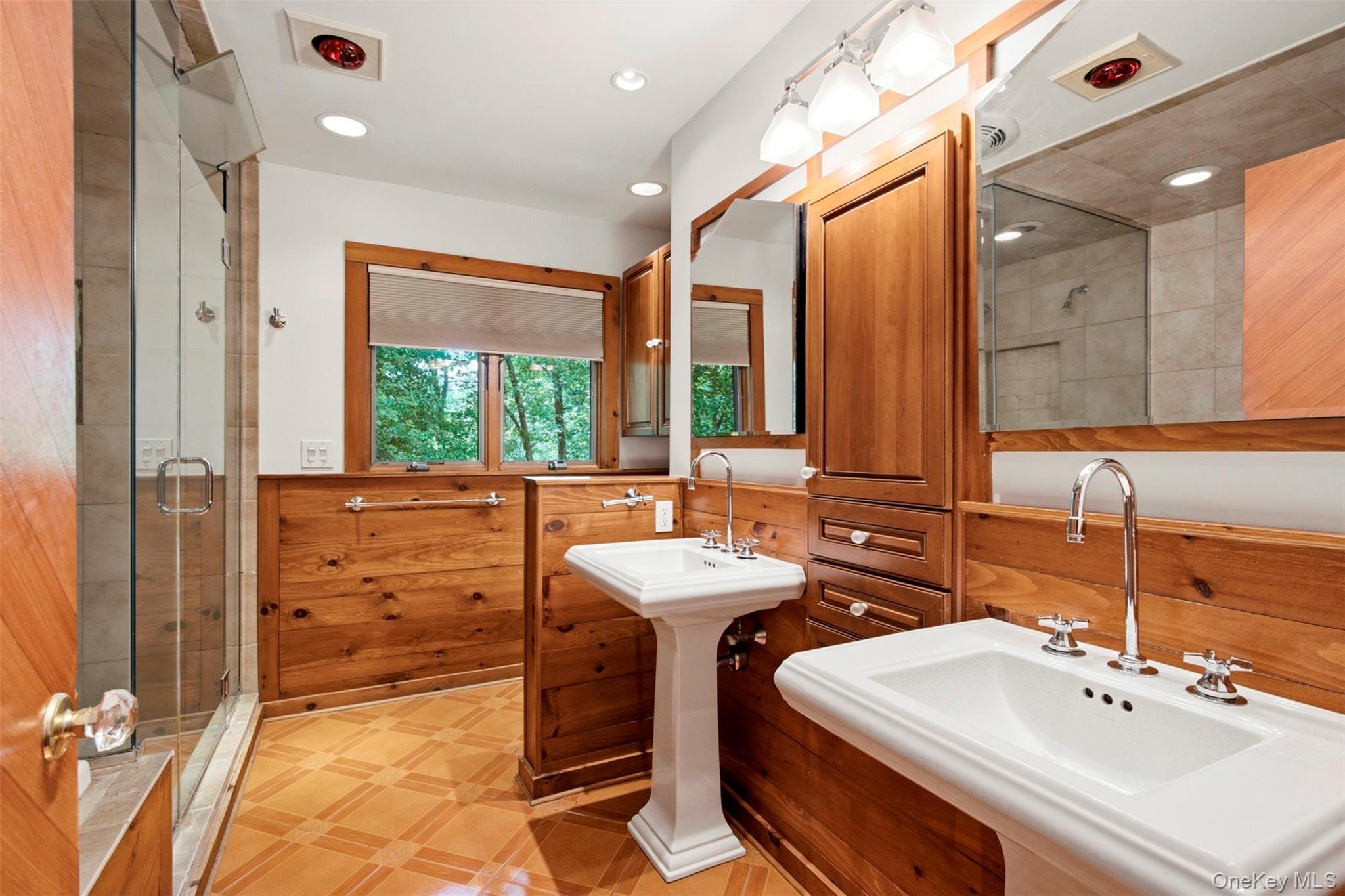 Single Family Clove Road Out Of Area, NY 07827, MLS-1021031-23
