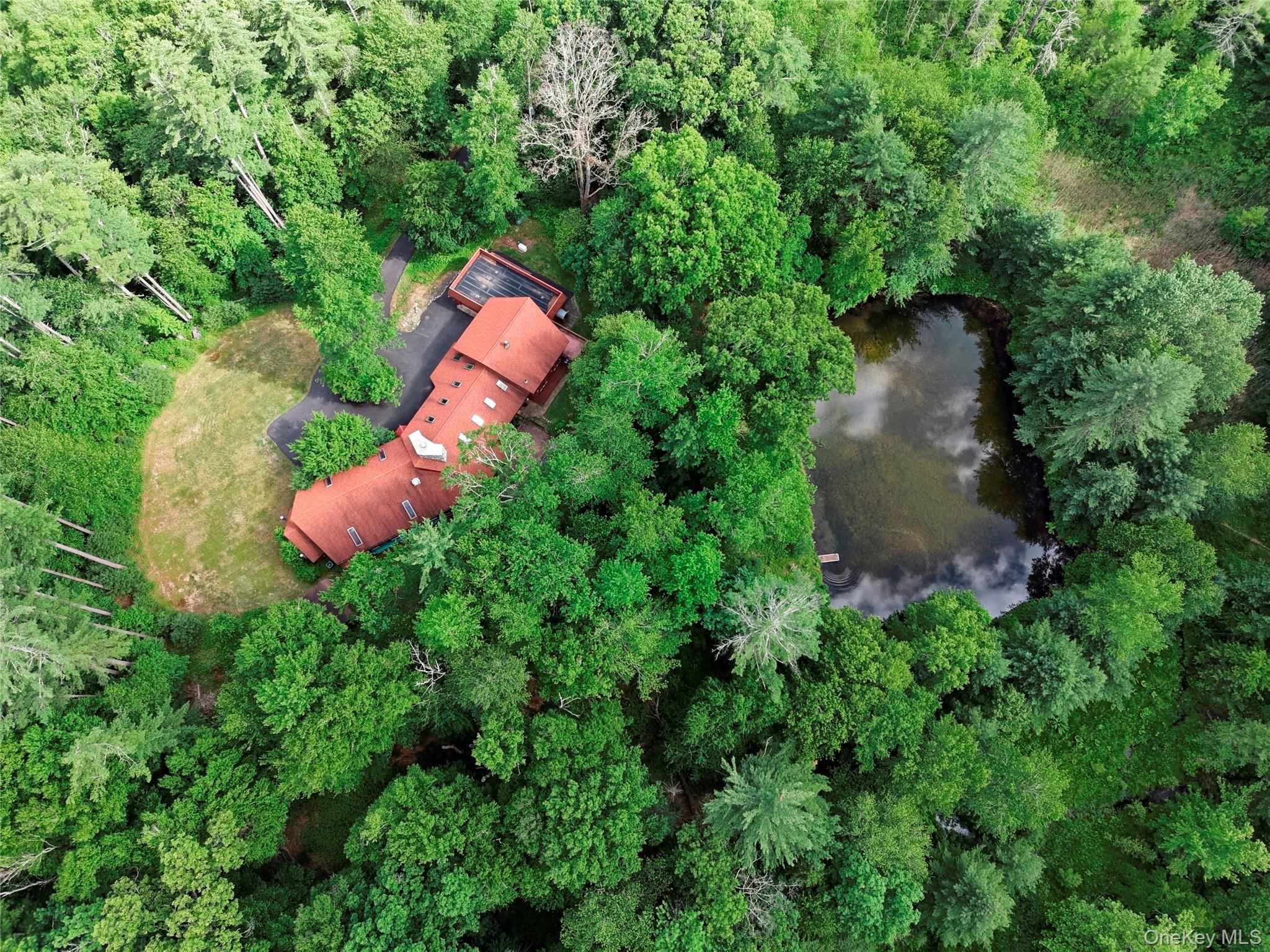 Single Family Clove Road Out Of Area, NY 07827, MLS-1021031-34