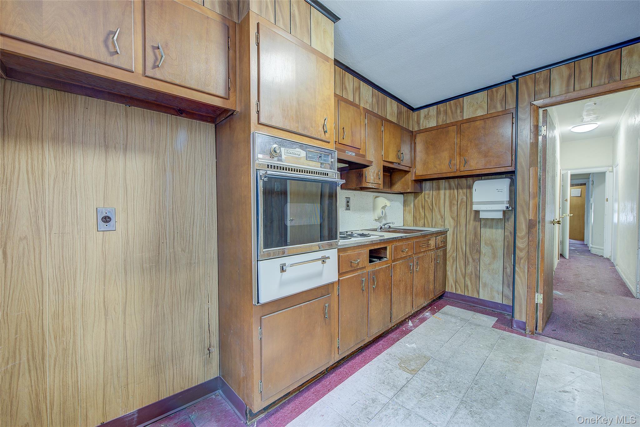 Single Family Fort Hamilton Parkway  Brooklyn, NY 11219, MLS-1021044-29