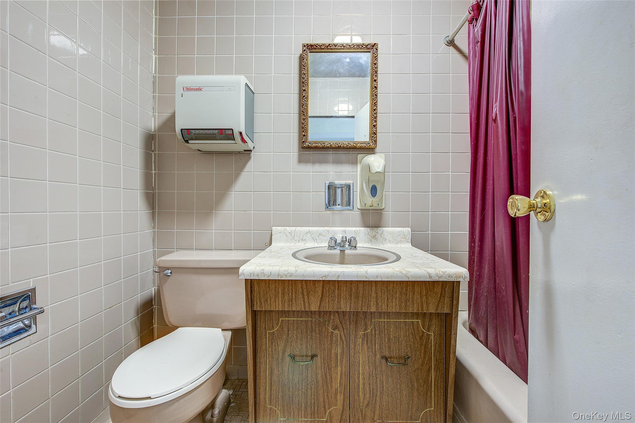 Single Family Fort Hamilton Parkway  Brooklyn, NY 11219, MLS-1021044-32