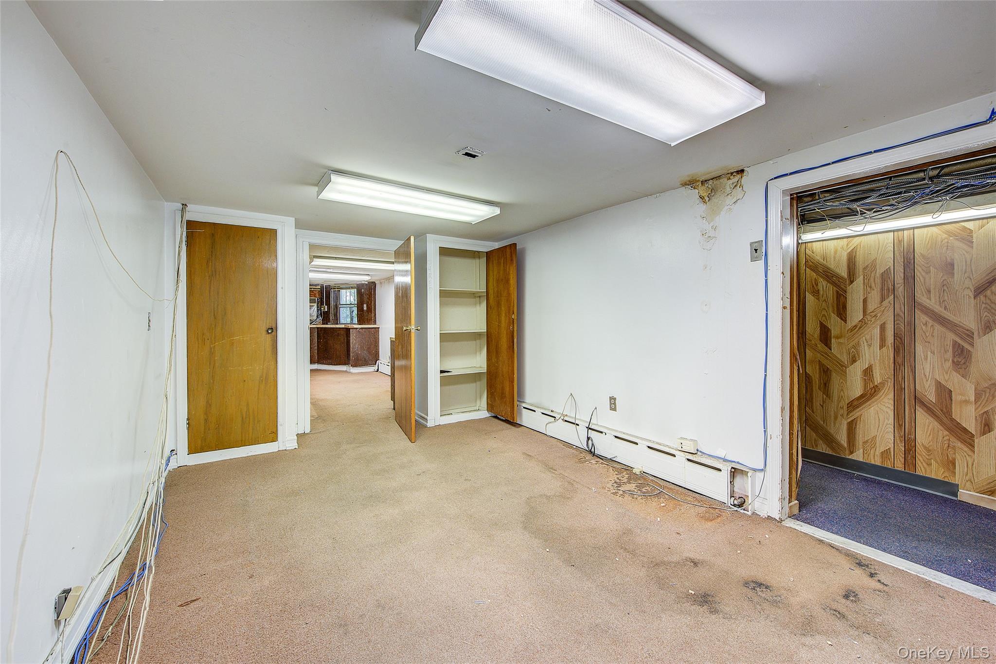 Single Family Fort Hamilton Parkway  Brooklyn, NY 11219, MLS-1021044-38