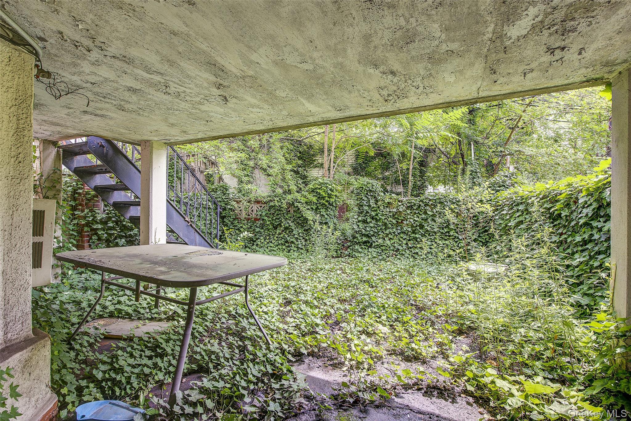Single Family Fort Hamilton Parkway  Brooklyn, NY 11219, MLS-1021044-42