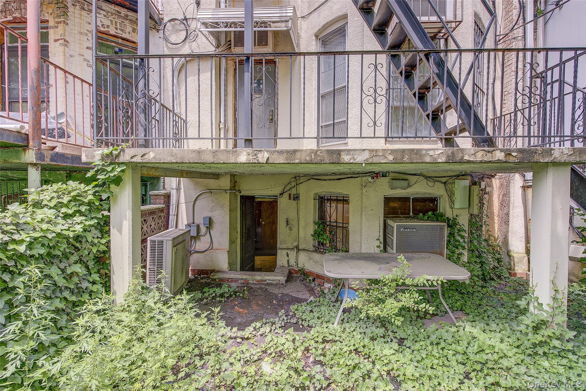 Single Family Fort Hamilton Parkway  Brooklyn, NY 11219, MLS-1021044-43