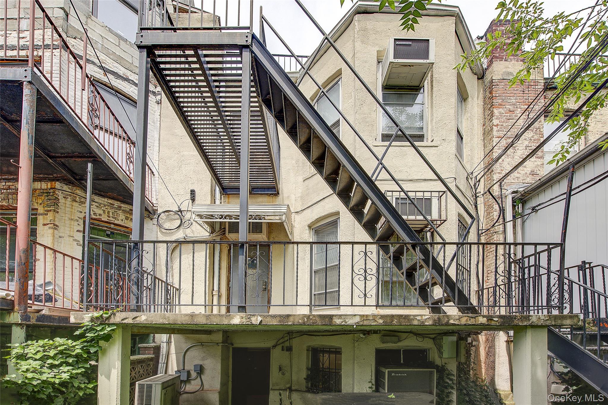 Single Family Fort Hamilton Parkway  Brooklyn, NY 11219, MLS-1021044-44