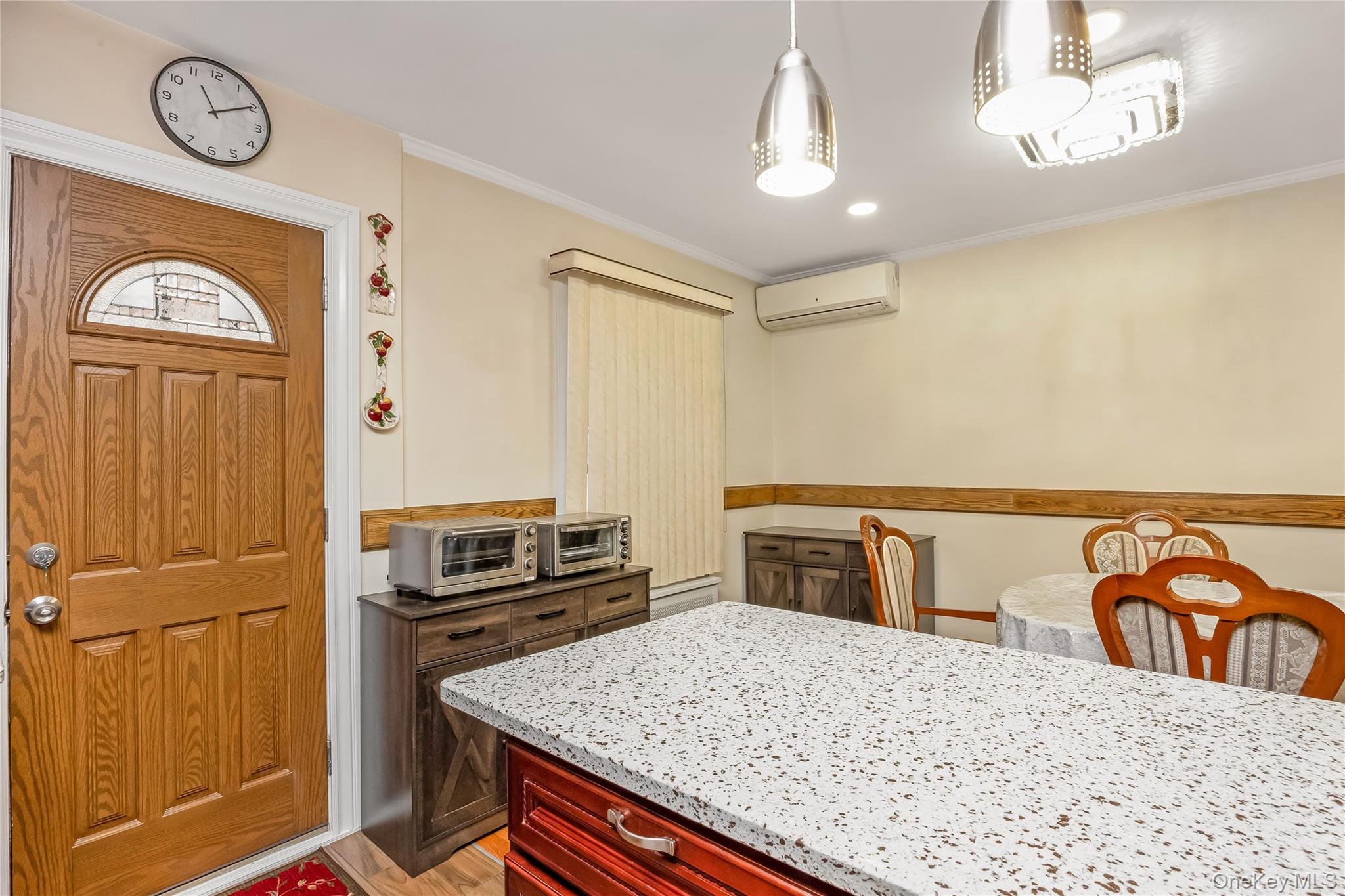 Single Family Jewel Avenue Queens, NY 11365, MLS-1021053-10