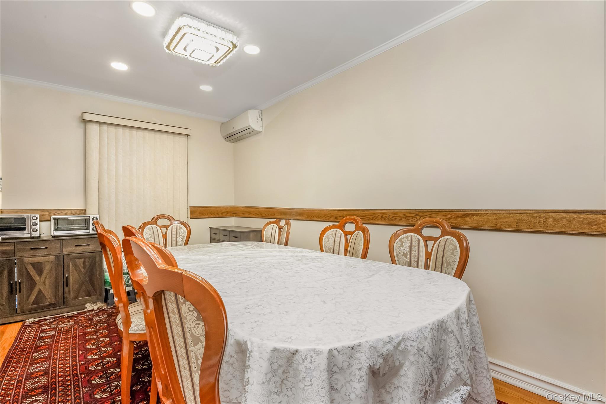 Single Family Jewel Avenue Queens, NY 11365, MLS-1021053-9