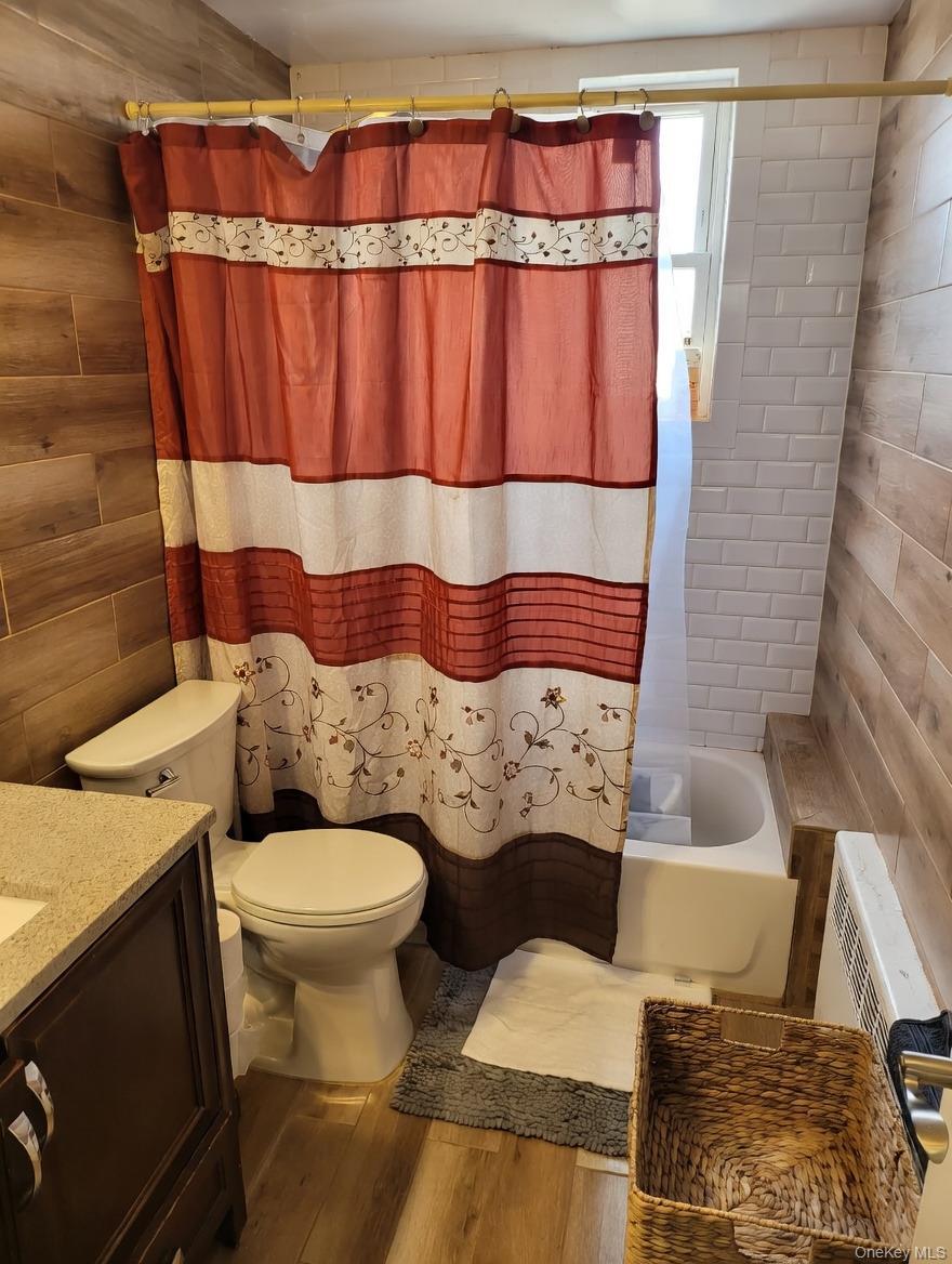 Single Family Rockaway Parkway Brooklyn, NY 11236, MLS-1021066-16