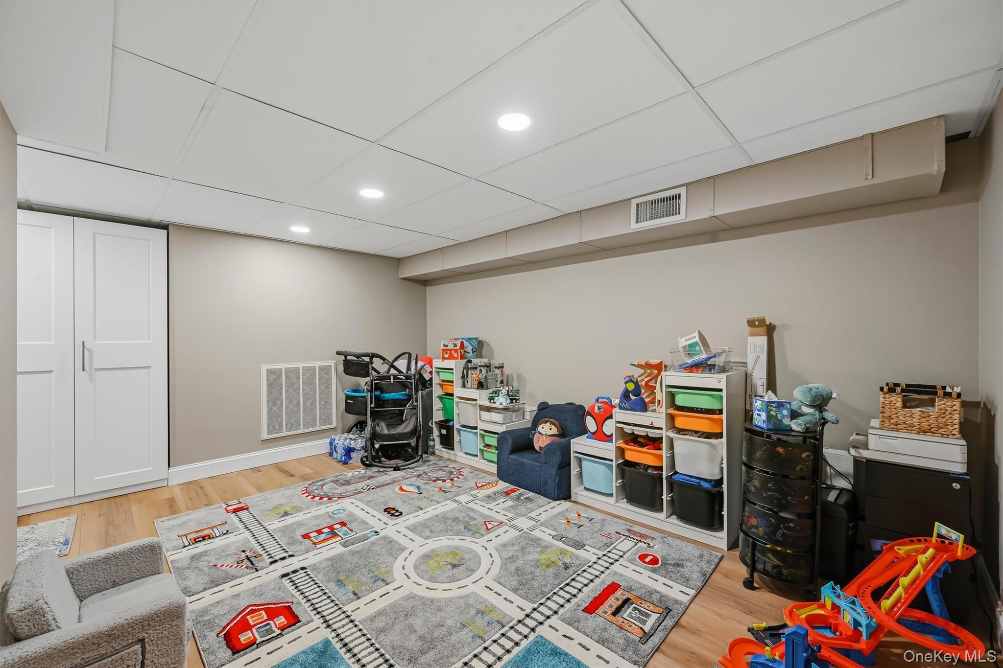 Single Family Maple Avenue Orange County, NY 10924, MLS-1021076-25