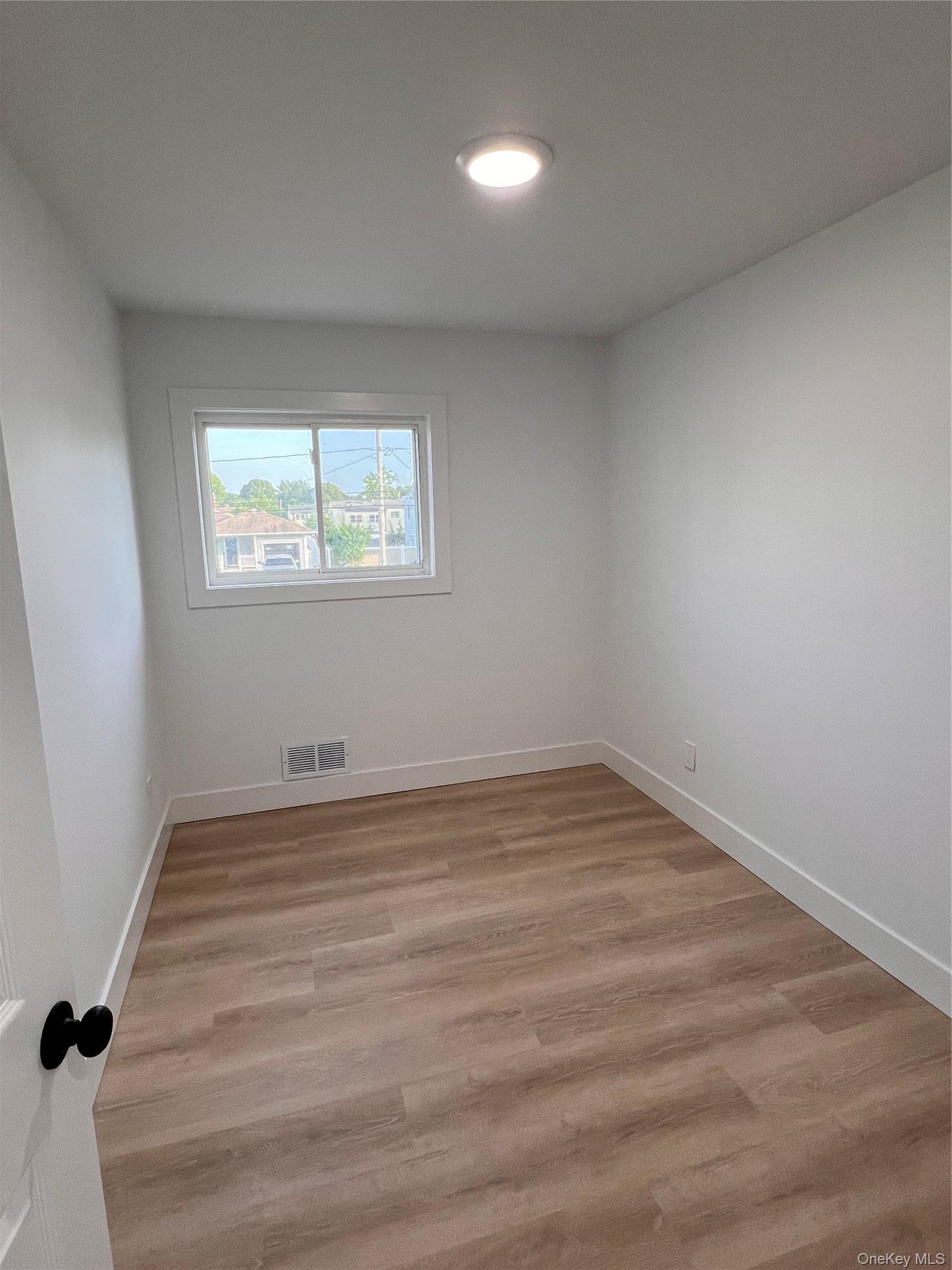 Single Family Hawkins Road Suffolk County, NY 11784, MLS-1021098-9