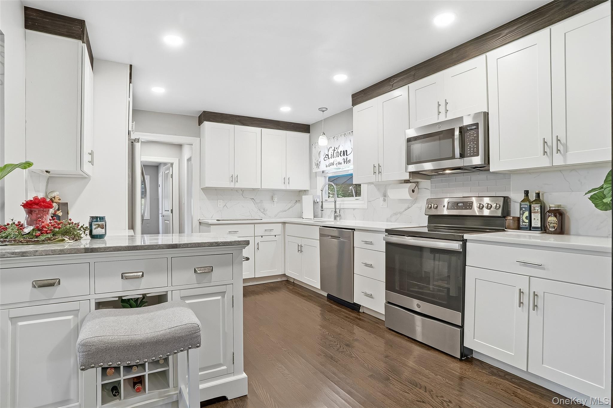 Single Family Chelsea Road  Dutchess County, NY 12590, MLS-1021101-14