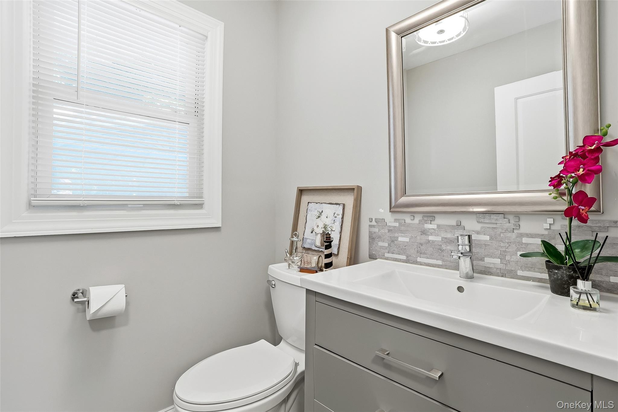 Single Family Chelsea Road  Dutchess County, NY 12590, MLS-1021101-17