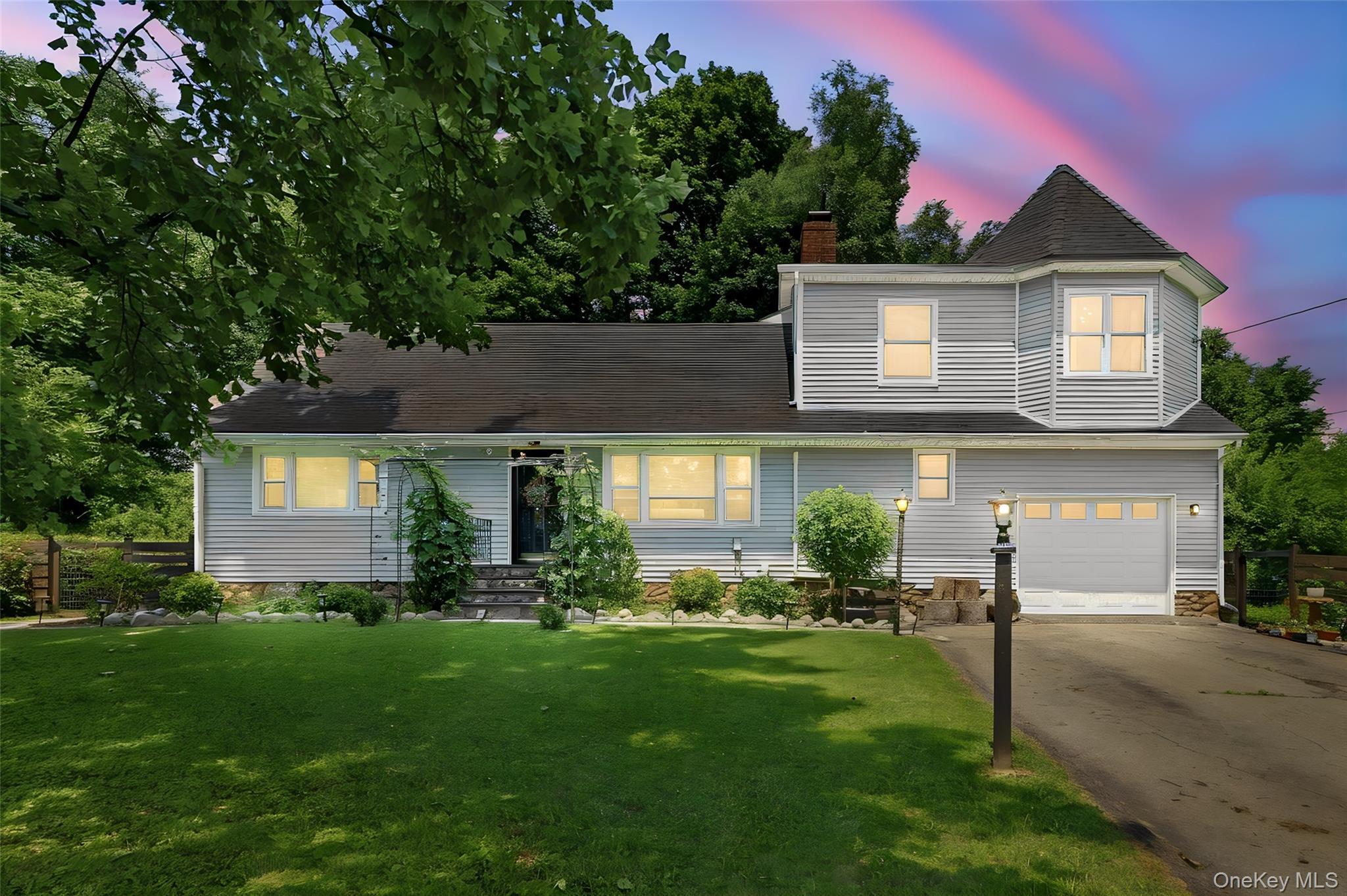 Single Family Chelsea Road  Dutchess County, NY 12590, MLS-1021101-2