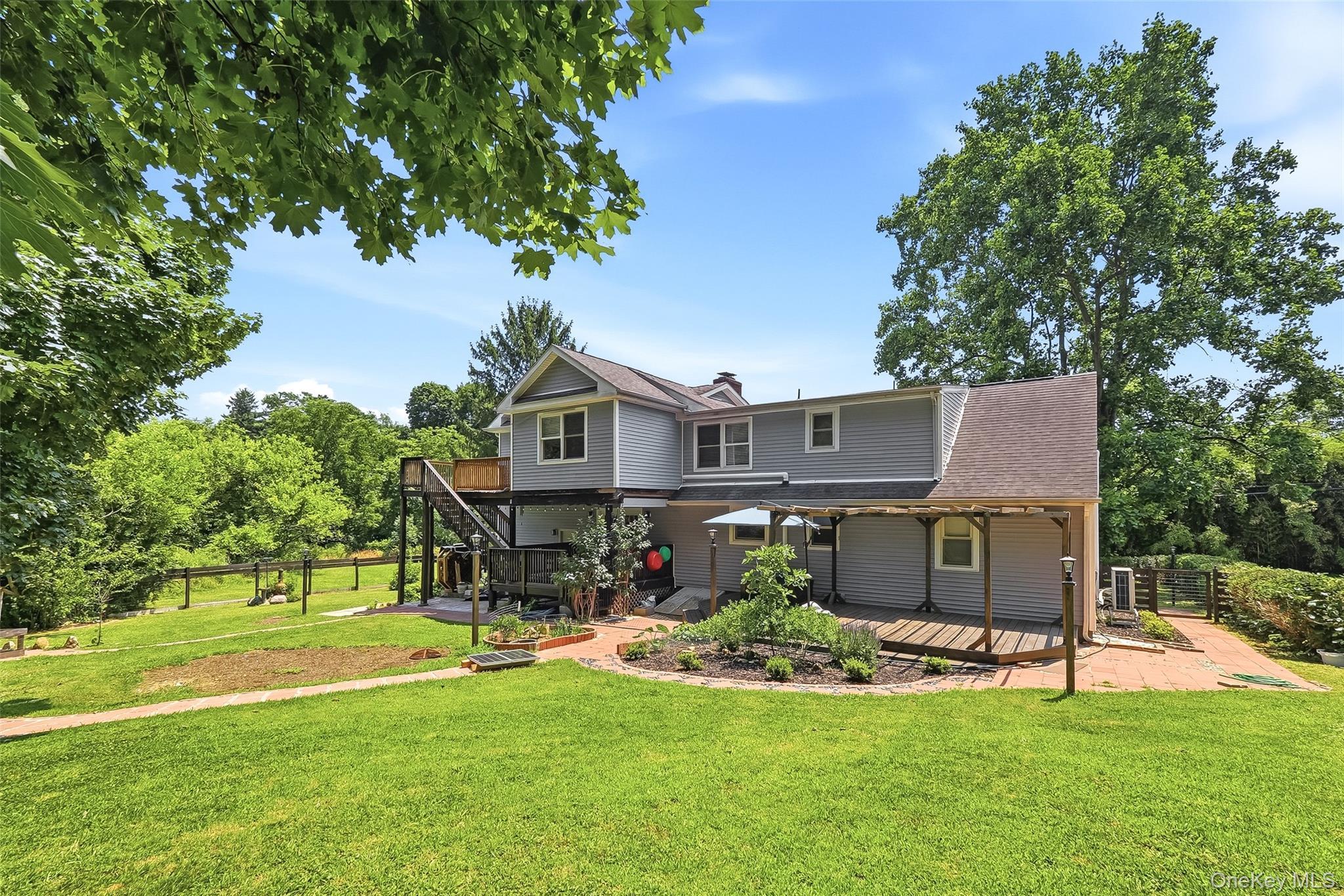 Single Family Chelsea Road  Dutchess County, NY 12590, MLS-1021101-32