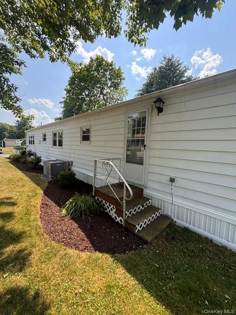 Single Family Violet Ave Dutchess County, NY 12538, MLS-1021118-5