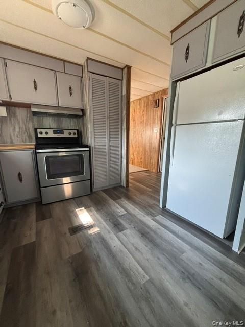 Single Family Violet Ave Dutchess County, NY 12538, MLS-1021118-8