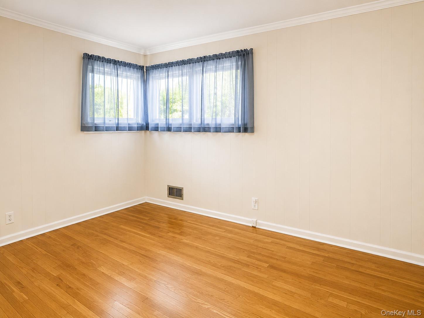Single Family 127th Street Queens, NY 11356, MLS-1021162-8